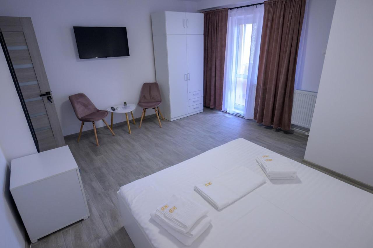 Vila Rd Hotel Constanta Ngoại thất bức ảnh