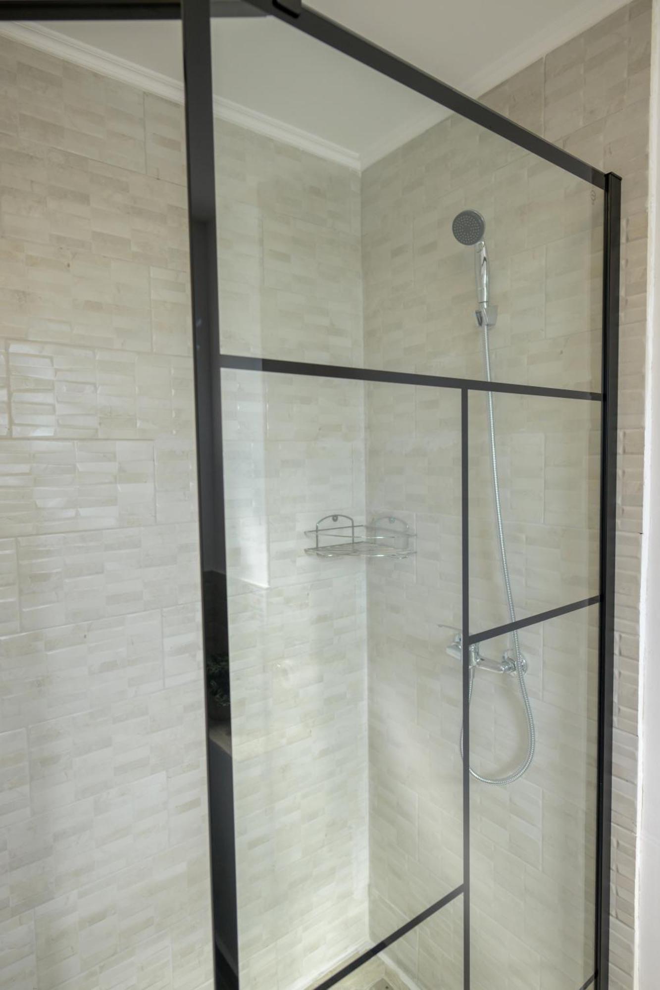 Vila Rd Hotel Constanta Ngoại thất bức ảnh